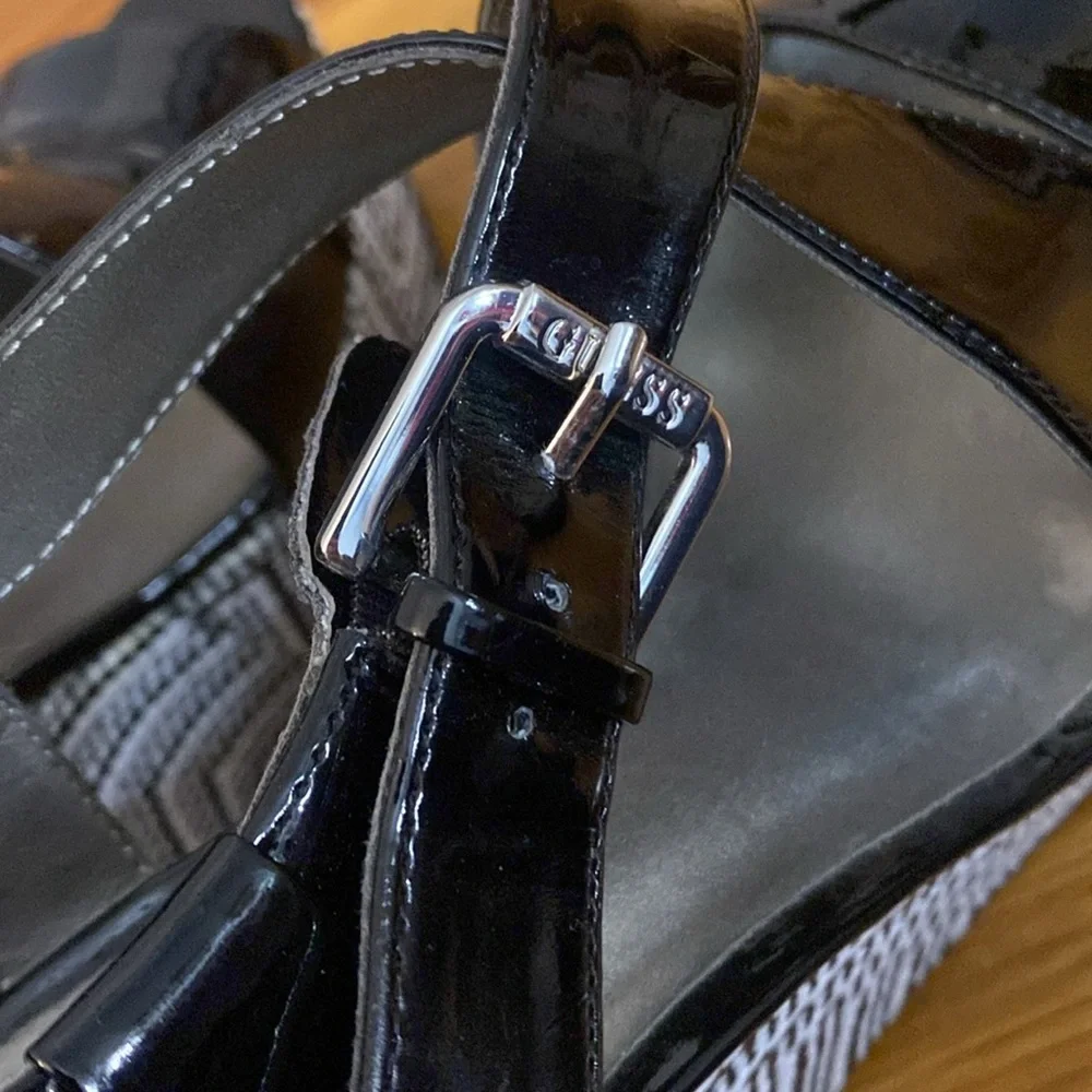 Guess Women’s Black and White Striped Wedges Size 9
